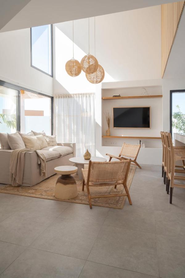 Villa Noma - Design Space With Pool In Corralejo Exterior photo