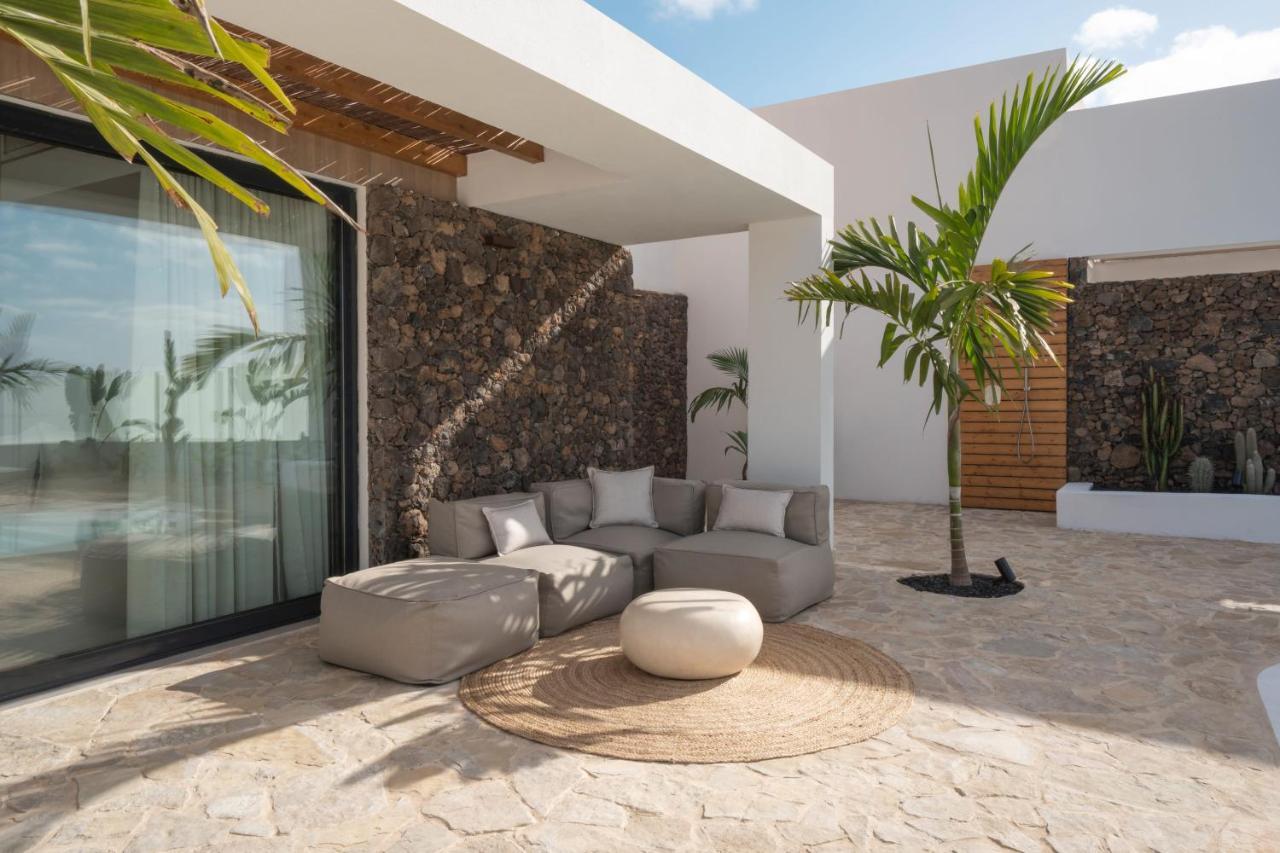 Villa Noma - Design Space With Pool In Corralejo Exterior photo