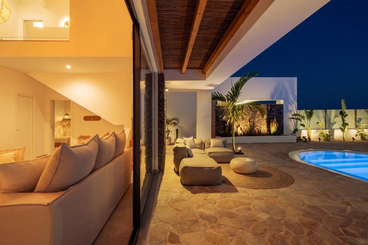 Villa Noma - Design Space With Pool In Corralejo Exterior photo